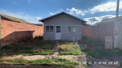 Casa, 2 quartos, 200 m² - Foto 1