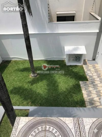 Casa, 5 quartos, 220 m² - Foto 3
