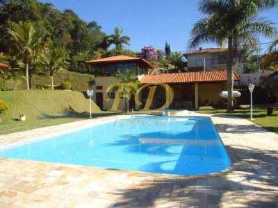 Sítio, 4 quartos, 2400 m² - Foto 1