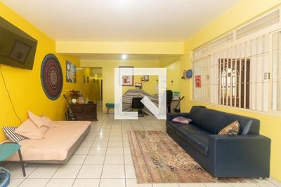 Casa, 8 quartos, 369 m² - Foto 3