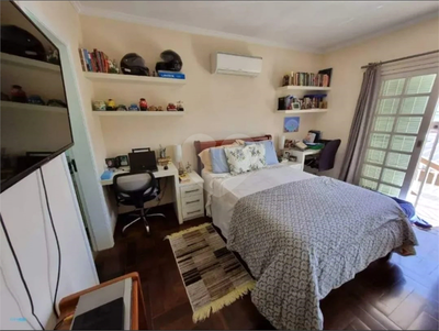 Casa, 4 quartos, 200 m² - Foto 4