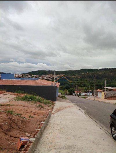 Terreno, 305 m² - Foto 2