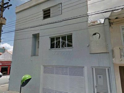 Sobrado, 3 quartos, 240 m² - Foto 1