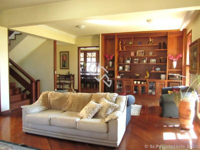 Casa, 3 quartos, 354 m² - Foto 2