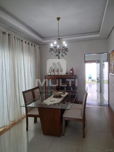 Casa, 3 quartos, 137 m² - Foto 2