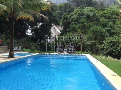 Casa, 6 quartos, 2200 m² - Foto 1