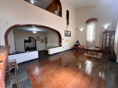 Casa, 3 quartos, 390 m² - Foto 1