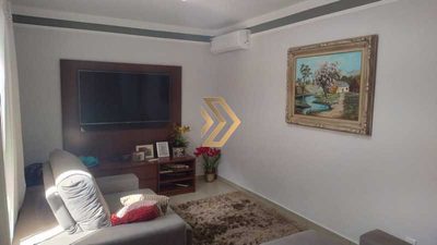 Casa, 3 quartos, 255 m² - Foto 1