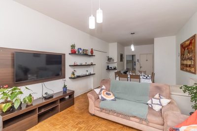 Apartamento, 2 quartos, 75 m² - Foto 1