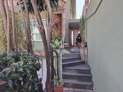Casa, 3 quartos, 216 m² - Foto 2
