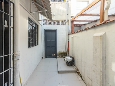 Casa, 6 quartos, 171 m² - Foto 3