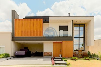 Sobrado, 3 quartos, 308 m² - Foto 1