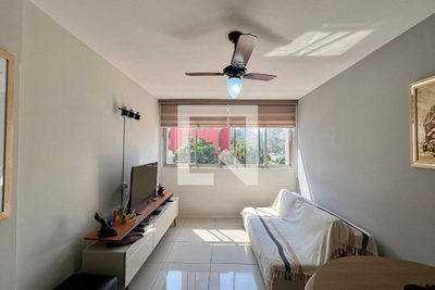 Apartamento, 2 quartos, 73 m² - Foto 2