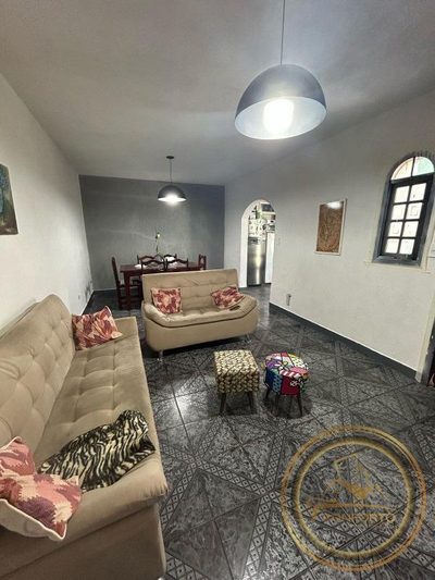 Casa, 3 quartos, 345 m² - Foto 1