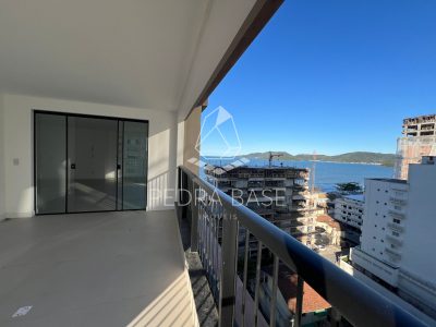 Apartamento, 3 quartos, 144 m² - Foto 1