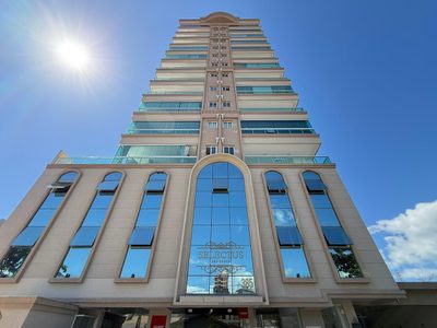 Apartamento, 3 quartos, 173 m² - Foto 1