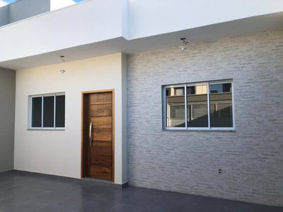 Casa, 3 quartos, 76 m² - Foto 1