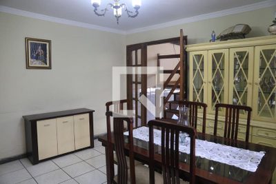 Casa, 4 quartos, 180 m² - Foto 3
