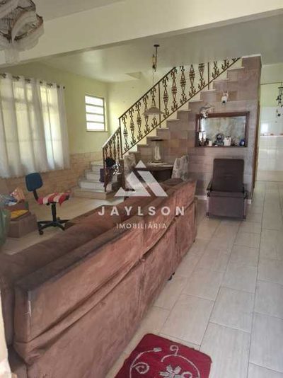 Casa, 4 quartos, 242 m² - Foto 2