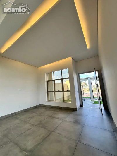 Casa, 4 quartos, 210 m² - Foto 4