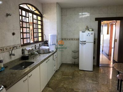 Casa, 8 quartos, 451 m² - Foto 5