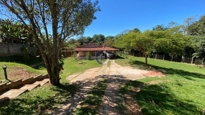 Chácara, 2 quartos, 3000 m² - Foto 1