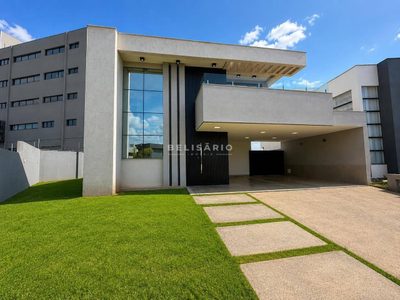 Casa, 5 quartos, 285 m² - Foto 1