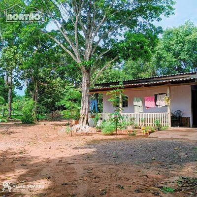 Casa, 2 quartos, 9000 m² - Foto 1
