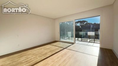 Casa, 3 quartos, 355 m² - Foto 3