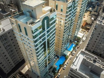 Apartamento, 5 quartos, 327 m² - Foto 2