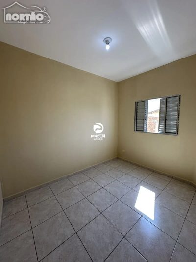 Casa, 3 quartos, 64 m² - Foto 2