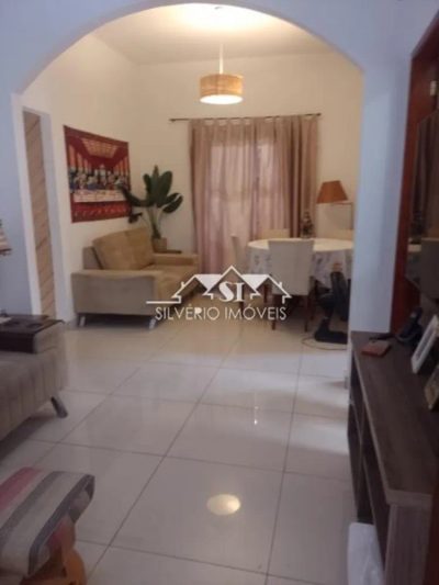 Casa, 5 quartos, 138 m² - Foto 2