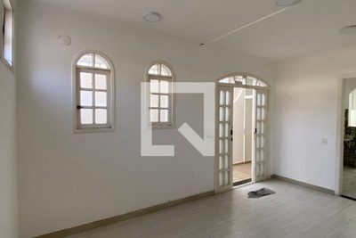 Casa, 3 quartos, 170 m² - Foto 1