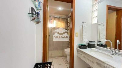 Casa, 5 quartos, 308 m² - Foto 3