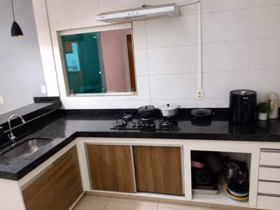 Casa, 3 quartos, 100 m² - Foto 1