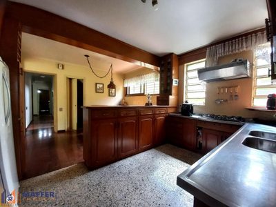Casa, 4 quartos, 300 m² - Foto 5