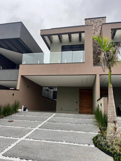 Casa, 4 quartos, 270 m² - Foto 1