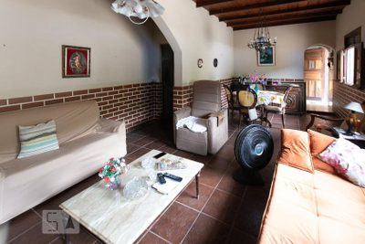 Casa, 3 quartos, 732 m² - Foto 2