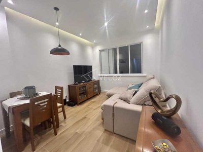 Apartamento, 2 quartos, 74 m² - Foto 2