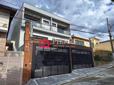 Sobrado, 3 quartos, 210 m² - Foto 1