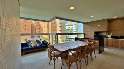 Apartamento, 3 quartos, 161 m² - Foto 2
