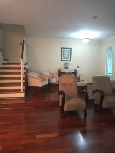 Sobrado, 4 quartos, 205 m² - Foto 1