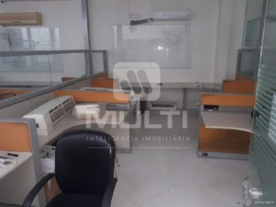 Prédio Inteiro, 640 m² - Foto 1