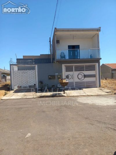 Casa, 4 quartos, 285 m² - Foto 1