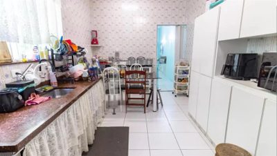 Casa, 4 quartos, 217 m² - Foto 3
