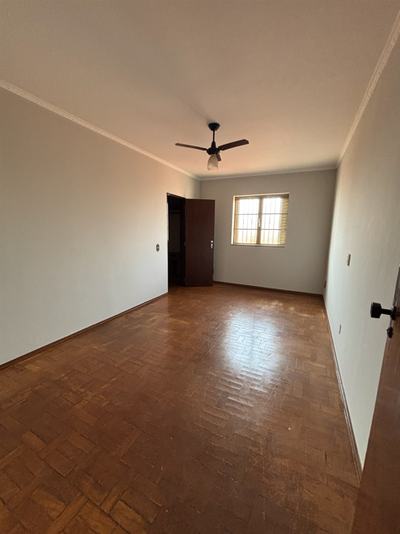 Casa, 5 quartos, 298 m² - Foto 4