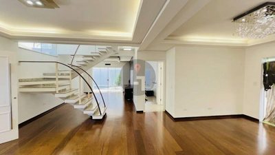 Sobrado, 3 quartos, 241 m² - Foto 2