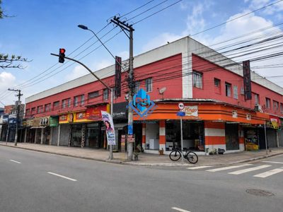 Prédio Inteiro, 1357 m² - Foto 1