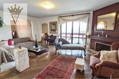 Apartamento, 3 quartos, 224 m² - Foto 1
