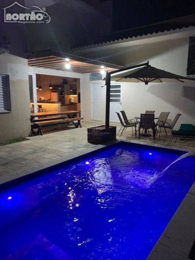 Casa, 3 quartos, 200 m² - Foto 3